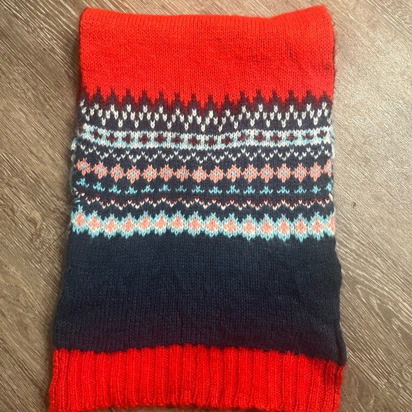 Gap Red and Blue Fair Isle Oversized Chunky Snowflake Acrylic Mohair Scarf - Picture 6 of 9